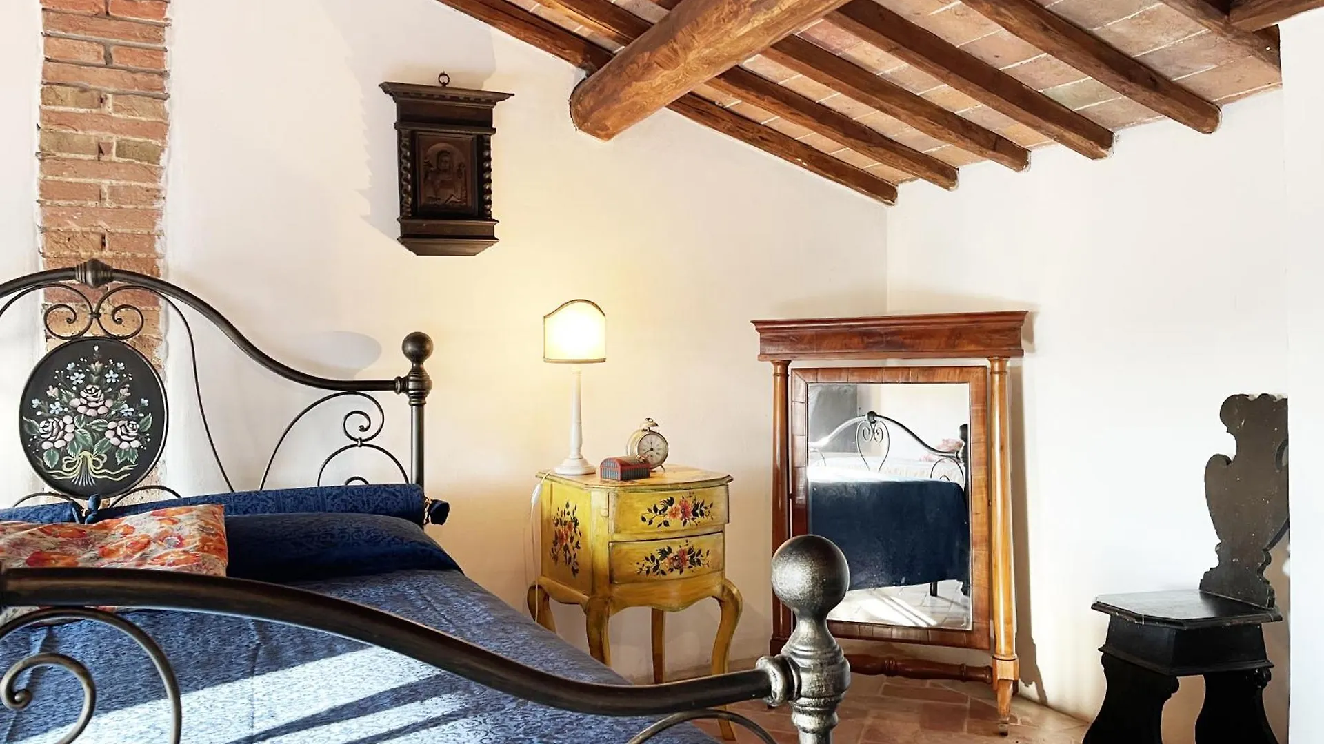 Villa Vignano: Tinaia Siena
